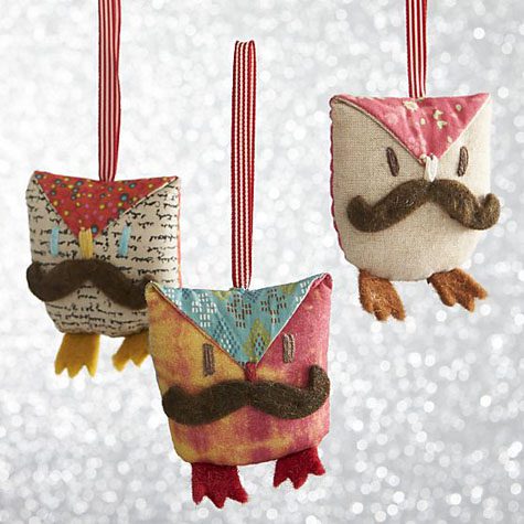 mustache-owl-with-yellow-feet-ornament_blog